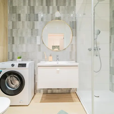 Jula Aqua Polanki 코워브제크